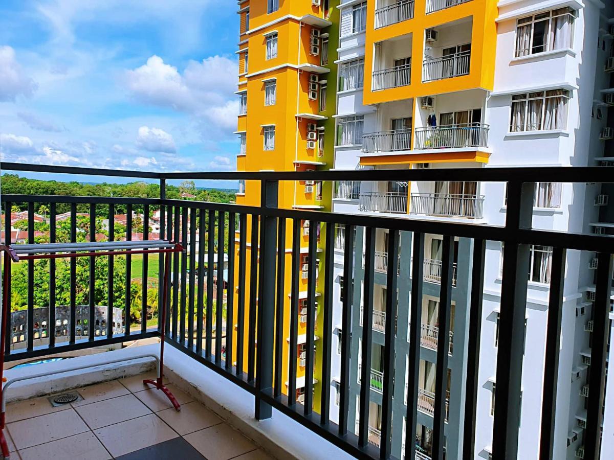 Melaka Top Largest Waterpark Resort - By Youbnb Homestay Melaka Exterior photo